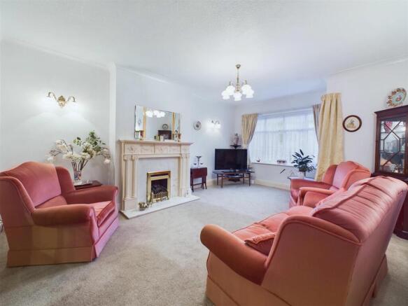 Lounge: