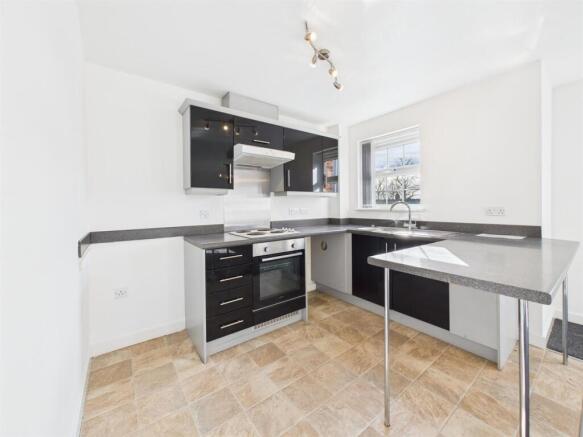 Open plan kitchen/living: