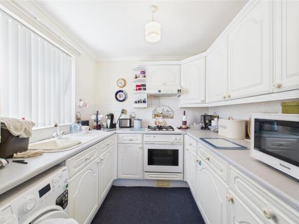 Kitchen: