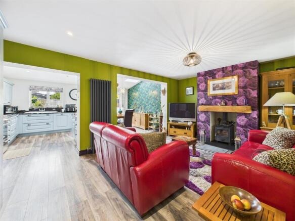 Open plan kitchen/lounge/diner
