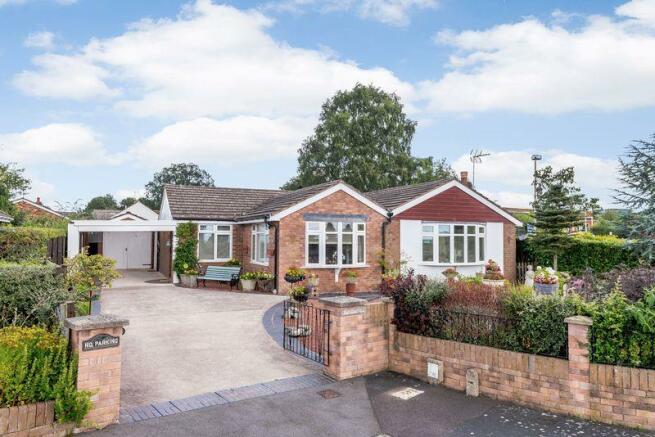 3 bedroom bungalow for sale in Malpas, Cheshire - Cheshire Lamont ...