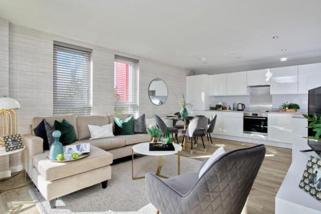 Upper Longcross show home