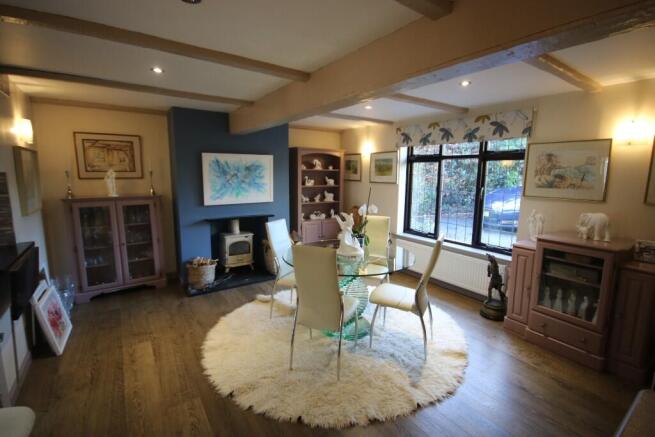 Breakfast/Dining Rm