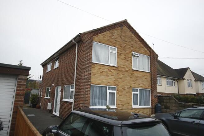 1st Floor Flat
