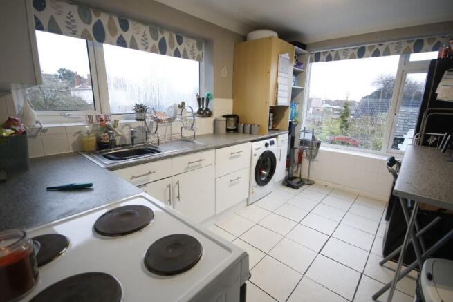 Kitchen/Breakfast Rm