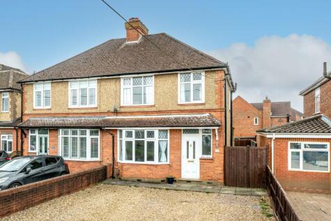 Manor Road, Caddington, LU1