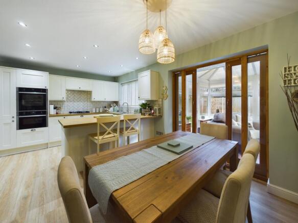 Dining Kitchen