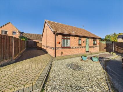 Trowbridge Close, Oakwood