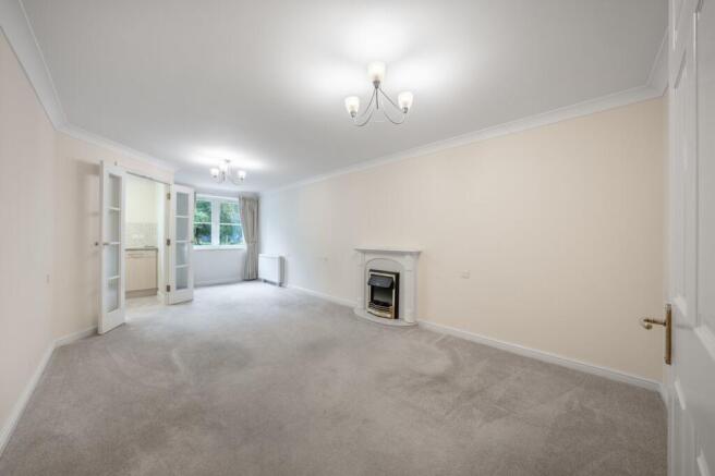 Living Room / Dining Room 