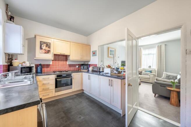 Kitchen / Breakfast Room 