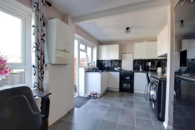 KITCHEN/DINER