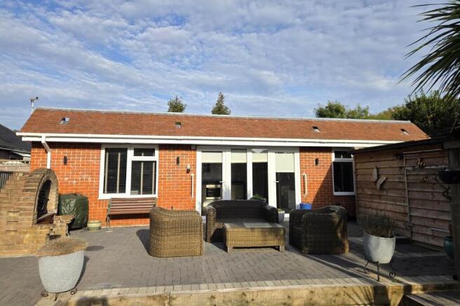 ANNEXE