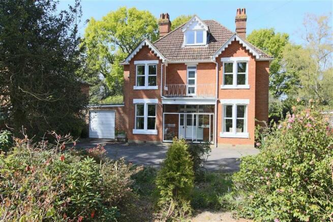 House for sale brownhill road chandlers ford #7
