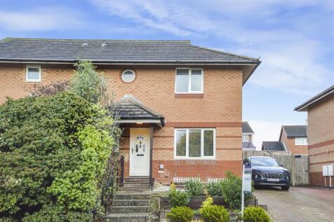 Larks Close, Haverhill