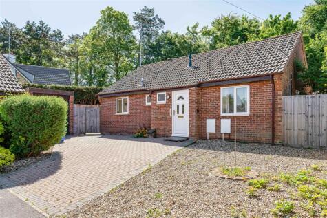 Barry Lynham Drive, Newmarket