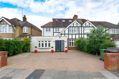 Gurney Court Road, St Albans, Hertfordshire