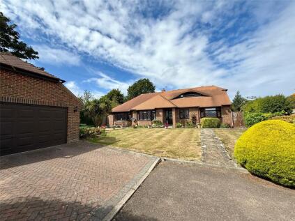 The Grove, Off Wannock Lane, Willingdon, Eastbourne, East Sussex, BN20