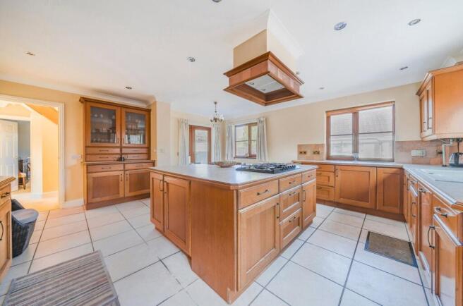 Kitchen/Breakfast Rm