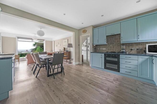 Kitchen/Dining Room
