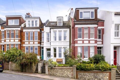 Queens Park Rise, Queen's Park, Brighton, BN2 9ZF