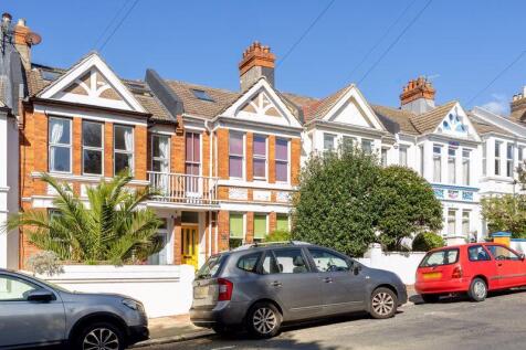 Freshfield Road, Queens Park, Brighton BN2 9YE