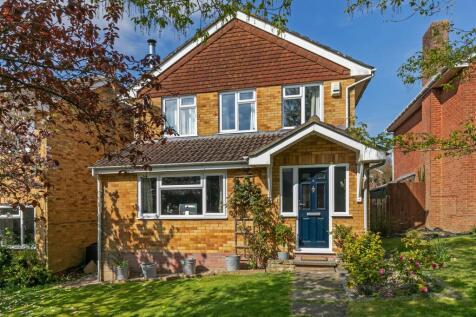 Grays Close, Colden Common, SO21