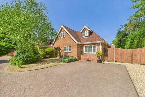 Willowside, Woodley, Reading, Berkshire, RG5