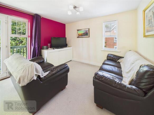 CAM02600G0-PR0451-STILL005.jpg