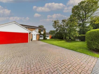 Hexham Close, Worth, Crawley