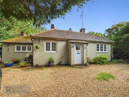 Wallage Lane, Rowfant