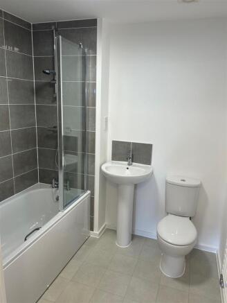 Bathroom.jpg