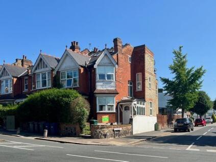Nether Street, North Finchley