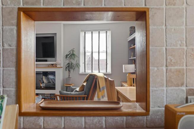 2_Willowgate_Yard-21[1].jpg
