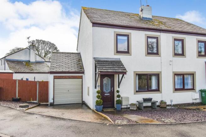 33 Cumberland Close.jpg