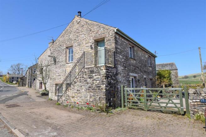 Kirkland Cottage a.jpg