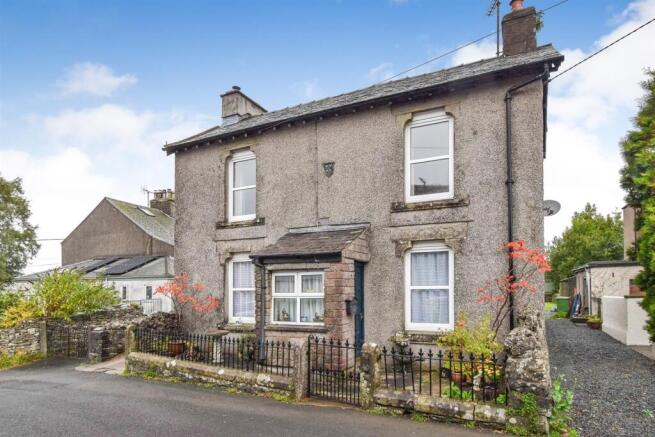 Hawthorn Cottage.jpg