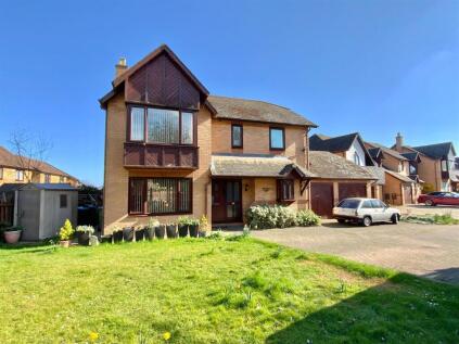 Cruickshank Grove, Crownhill, Milton Keynes