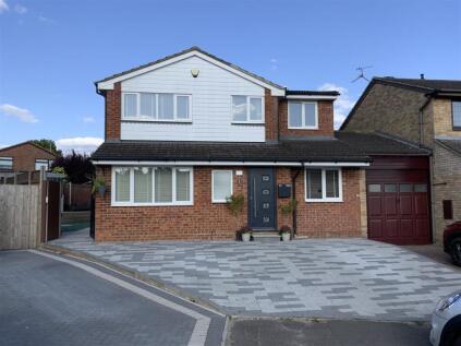 Springfield Gardens, Deanshanger, Milton Keynes