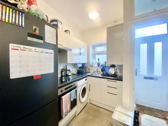 KITCHEN 5.jpeg