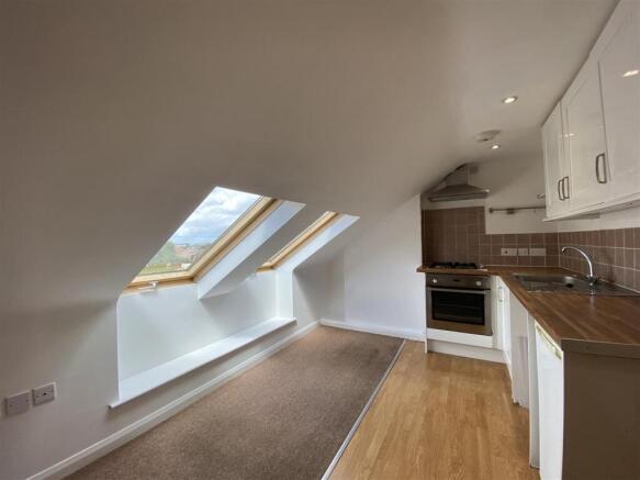 KITCHEN 5.jpeg