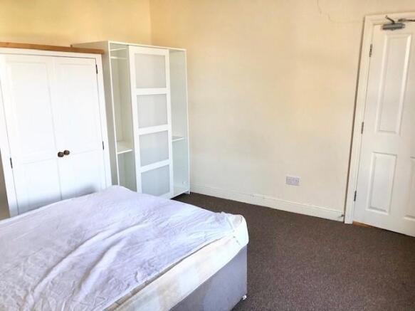 BEDROOM 4A.jpg