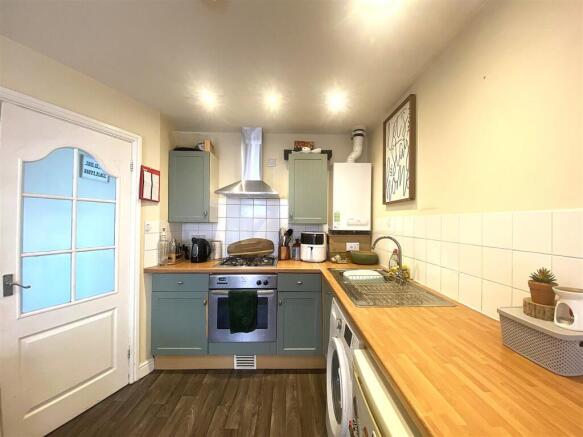 KITCHEN.jpeg