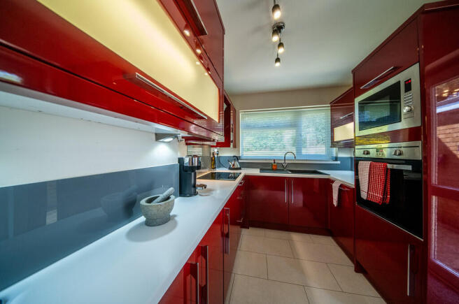 6 Moss Rise 041