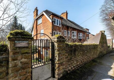 Warwick Road, Mapperley Park
