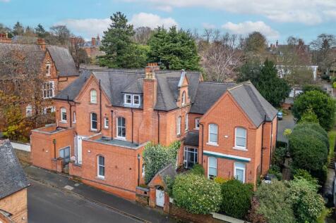 Arlington House, Lenton Avenue, The Park