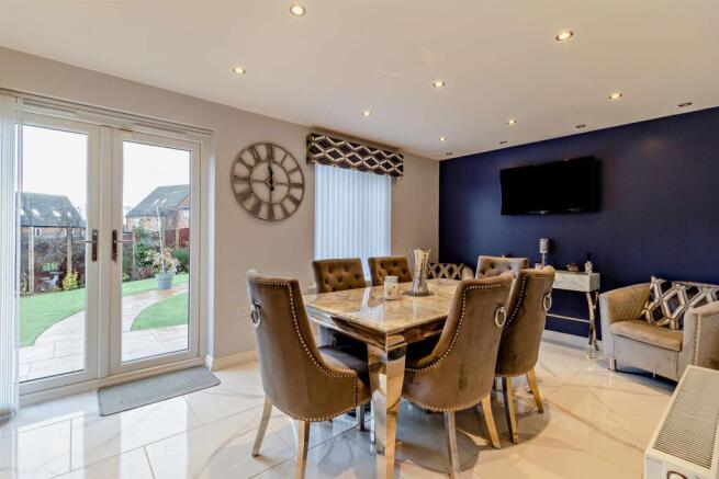 Open Plan Kitchen/ Dining Area