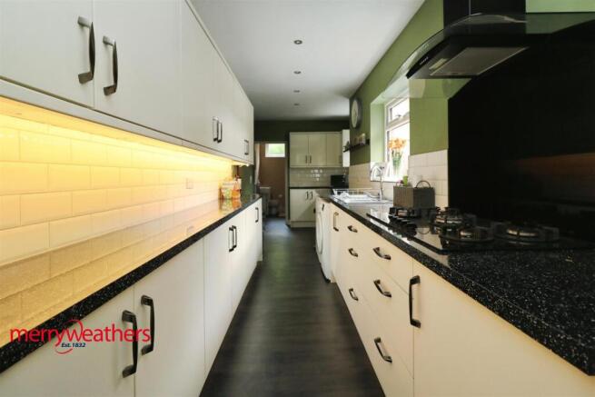 EXTENDED KITCHEN