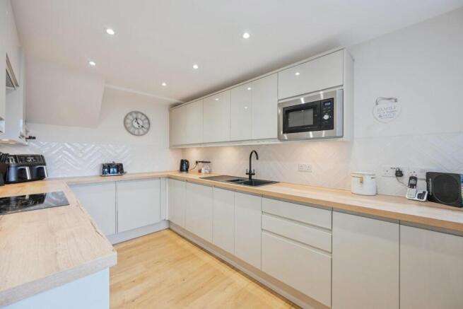 39glenmoreavenue9of29.jpg