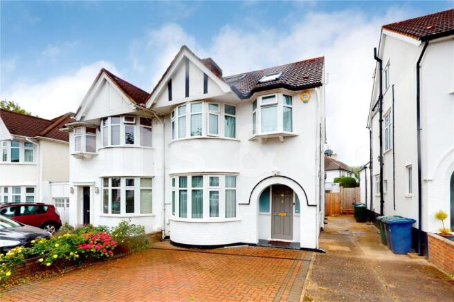 4 Bedroom Semi Detached House For Sale In Stoneyfields Lane Edgware