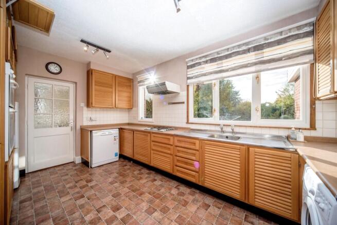 268 Kimbolton Road (